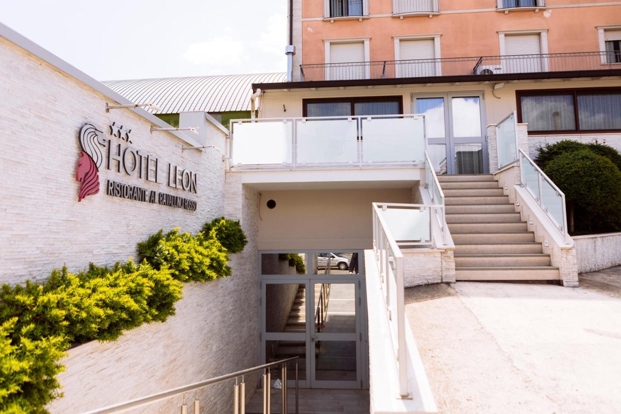 Leon - Ristorante Al Cavallino Rosso Hotel 3*