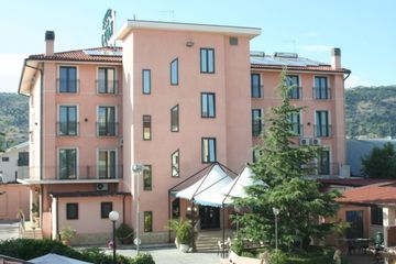 Hotel Leon - Ristorante Al Cavallino Rosso San Giovanni Rotondo